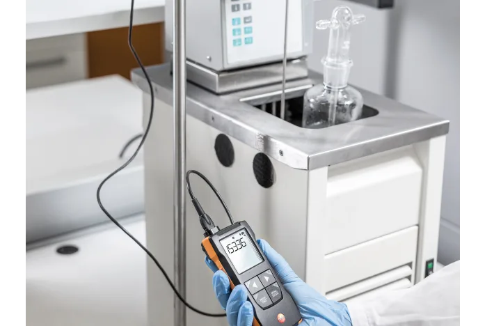 testo-110-in-fluid-temperature-v10