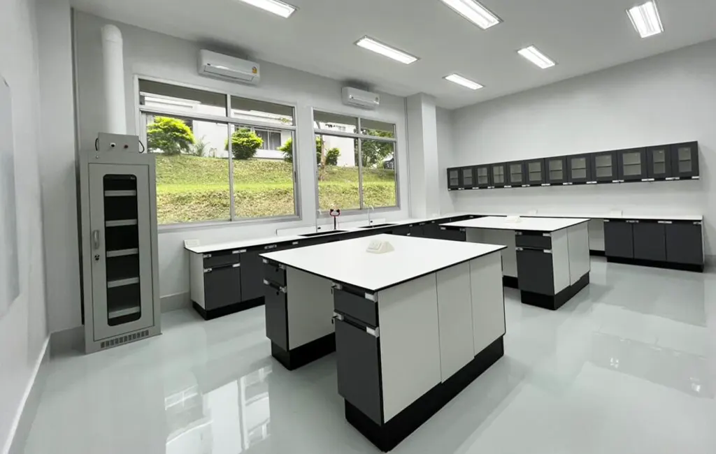 ผลงานติดตั้ง มหาวิทยาลัยเชียงใหม่ งานที่ 3